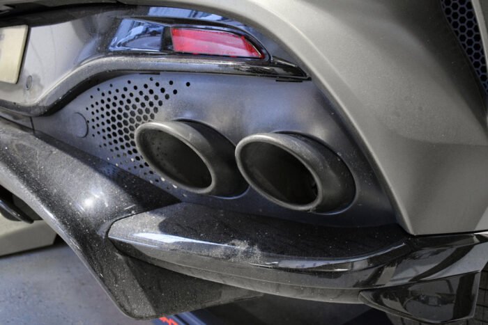 quicksilver-exhaust-system-Aston-Martin-DBX