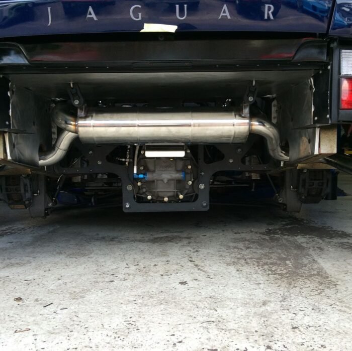 quicksilver-exhaust-system-Jaguar-XJ220